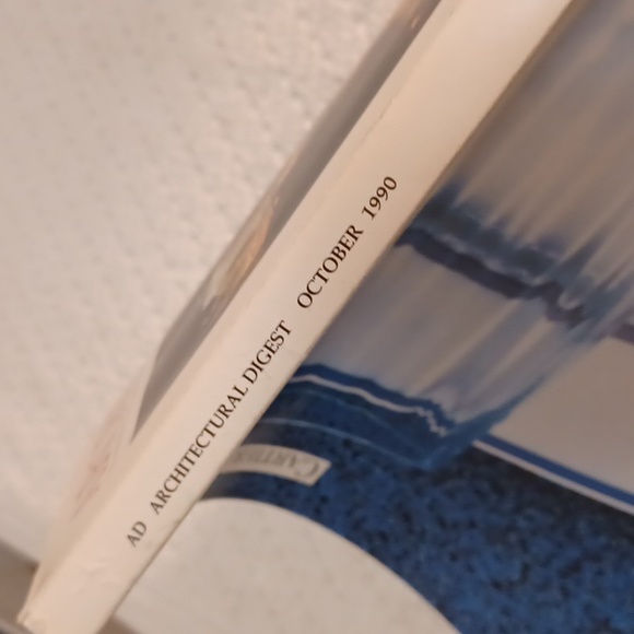 Architectural Digest Book - Picture 6 of 7